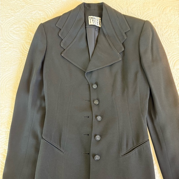 Richard Tyler Jackets & Blazers - Vintage Richard Tyler Black Blazer